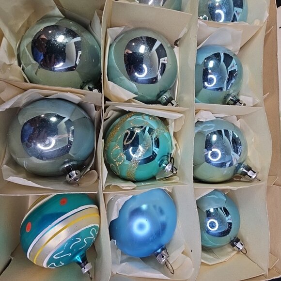 Poland Santa Land 1950s 1960s 12pcs Christmas Ornaments Blue Glass With BOX READ - Picture 13 of 16